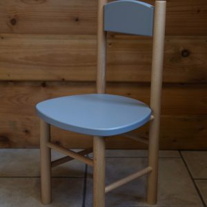 Chaise enfant pin pastel