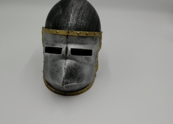 Heaume à visière bec