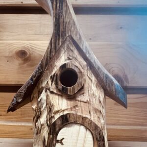 Nichoir à oiseaux en aulne