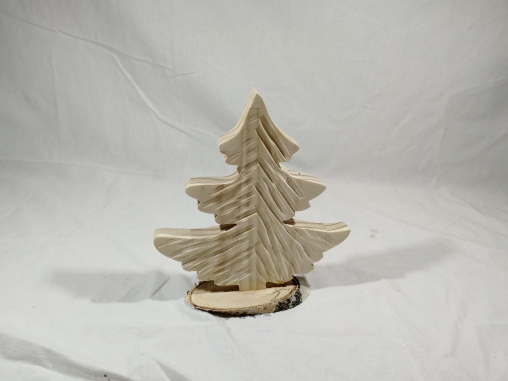 Arbre de Noël en bois.
