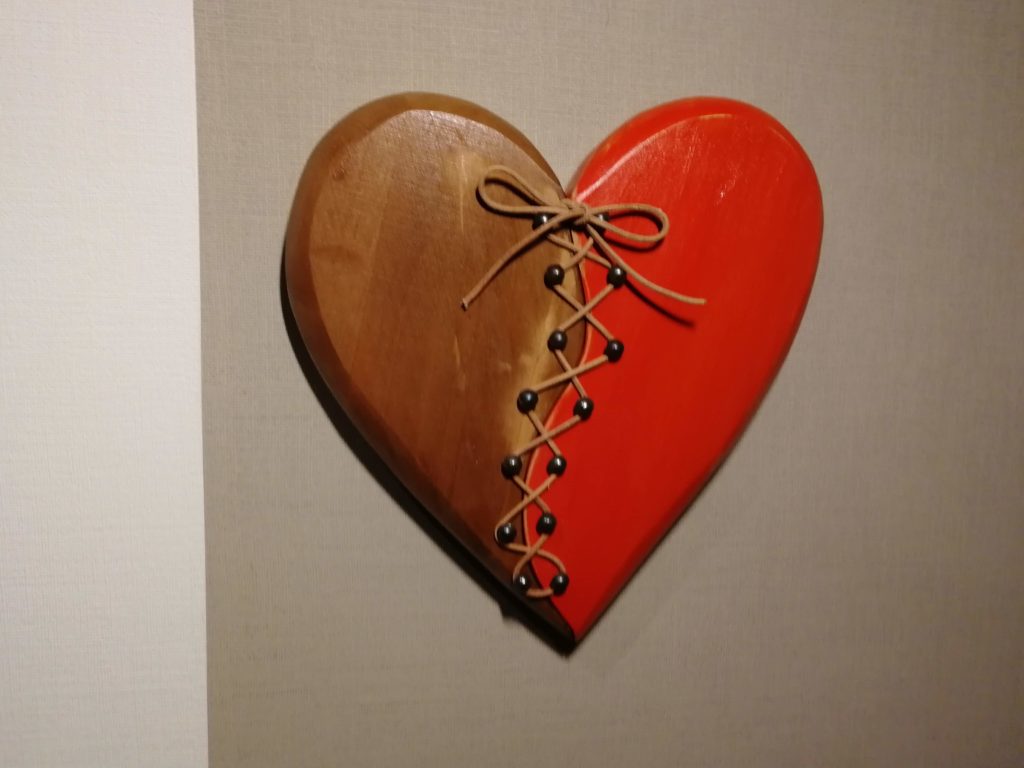 COEUR EN BOIS LACAGE