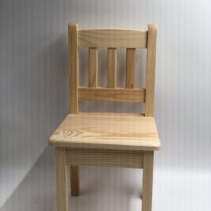 CHAISE EN PIN VERNIE